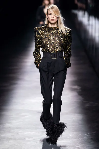 Look 36